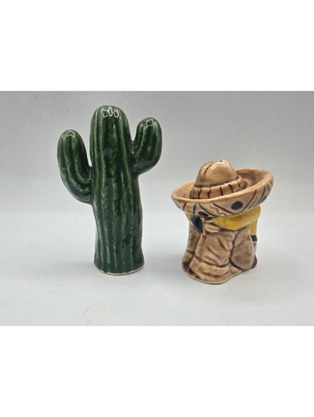 Vintage Mexican Salt and pepper Shaker Set
